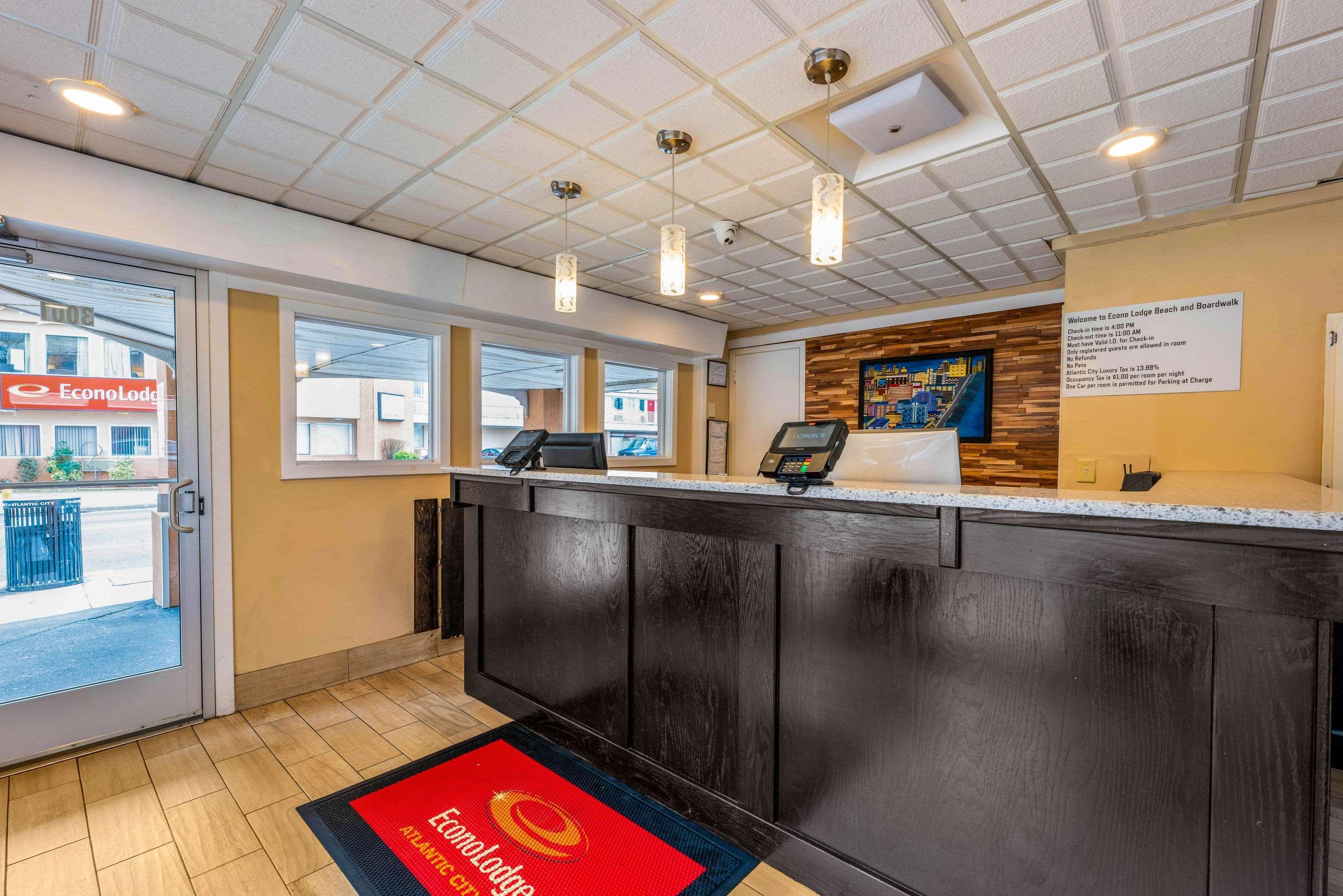 经济木屋海滩及海滨大道酒店 大西洋城 外观 照片